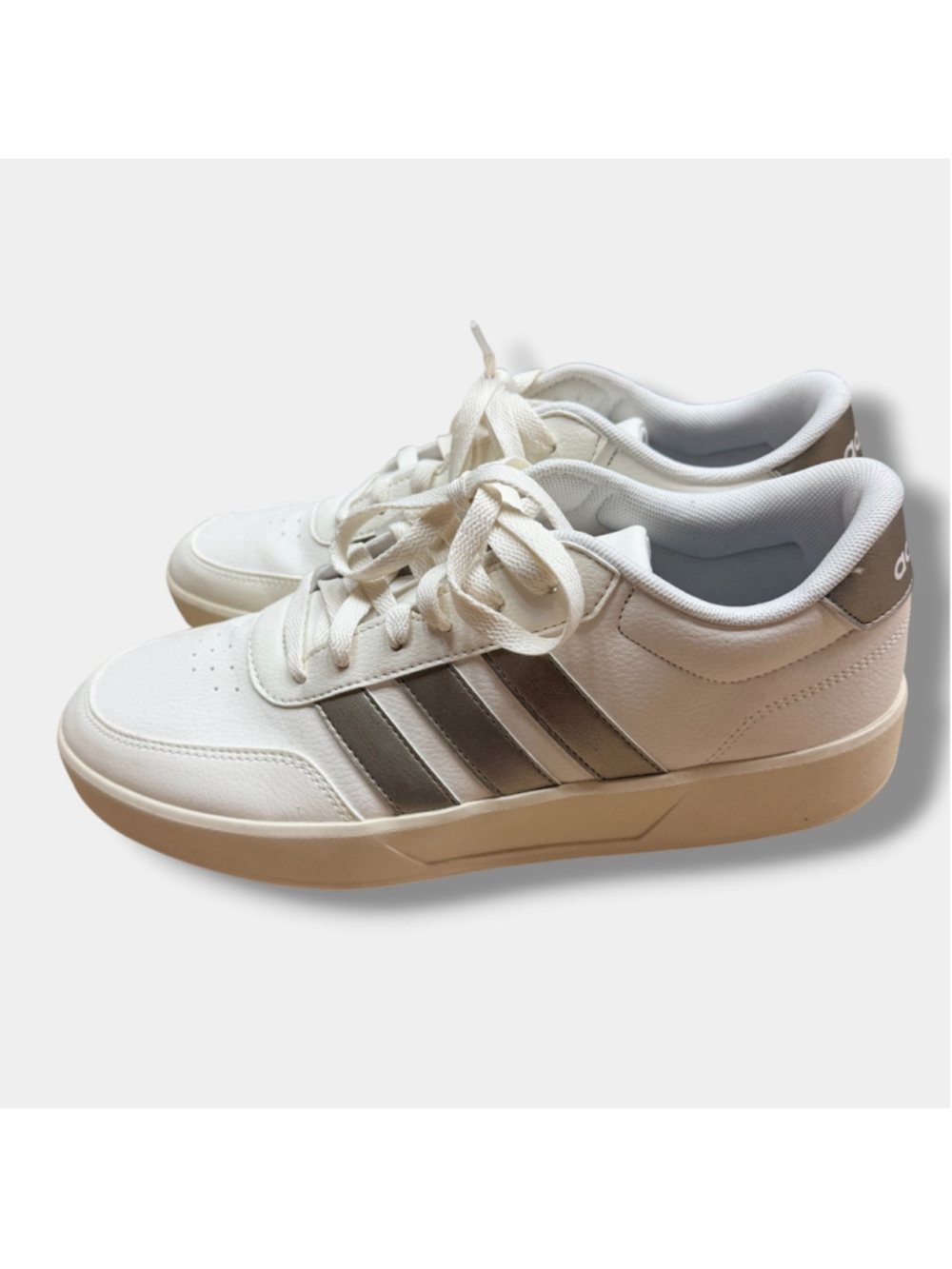 Adidas Women’s Size 10 White Silver Stripe Sneakers Casual Lace Up Shoes - Picture 9 of 12